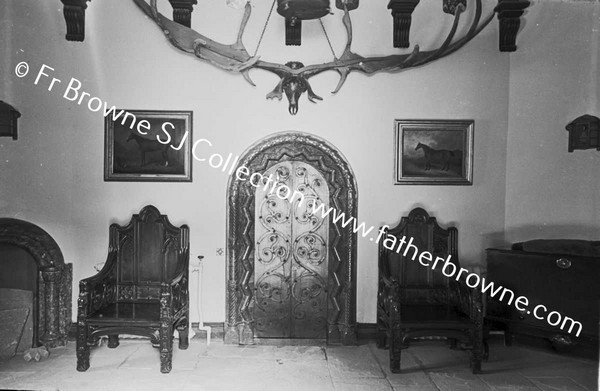 ADARE MANOR   ENTRANCE HALL CARVED DOORWAY